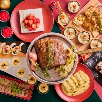 【美食体験】贅沢ホテルビュッフェ付き＊ガーデンチャペル見学