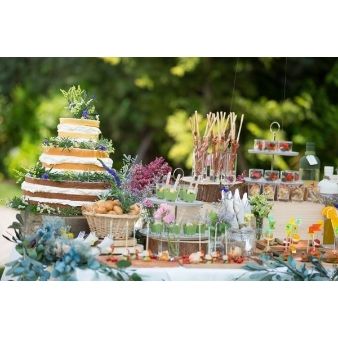 ＼挙式プレゼント／選べる2つの邸宅×ガーデン【ギフト1万円】