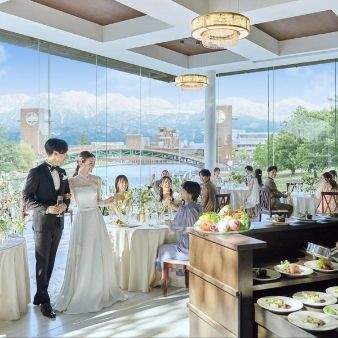 【豪華試食付き】自然溢れる貸切邸宅でアットホームウェディング