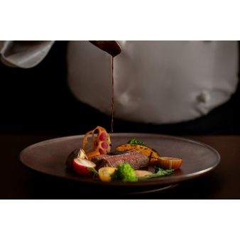 【当館人気No.1】シェフ厳選試食×絶景挙式＊最大50万特典