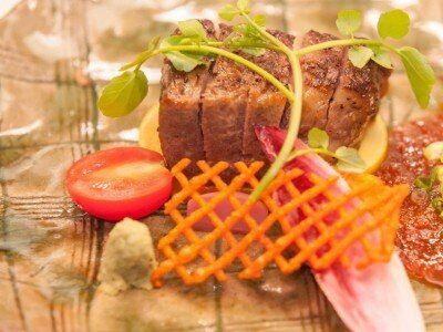 【衣装特典も】貸切×少人数が魅力★リアル見積り公開で他社と徹底比較　無料試食付き