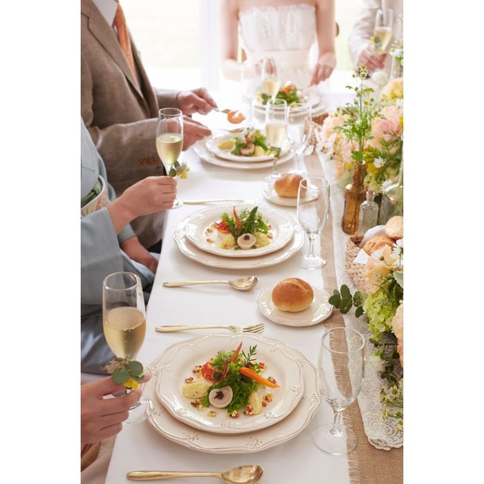 【和牛コース試食付】親族+友人のみの結婚式相談会