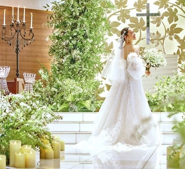 【2組限定★愛され花嫁体験】ドレス試着&ヘアセット×豪華試食