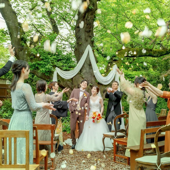 ＼初見学がお得／緑溢れるガーデンウエディング体験×豪華試食*