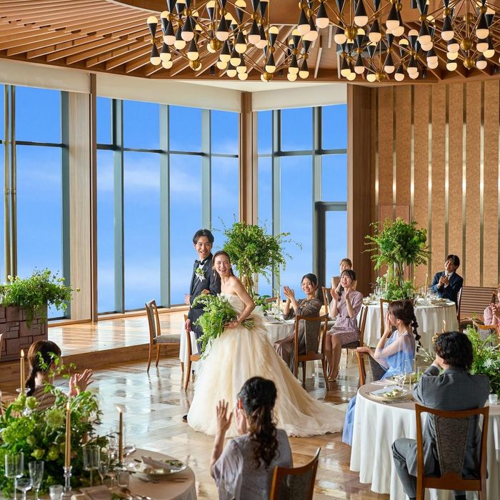 月曜限定【駅すぐ◎贅沢時間を満喫】和牛試食★新作ドレス試着＜＜組数限定＞
