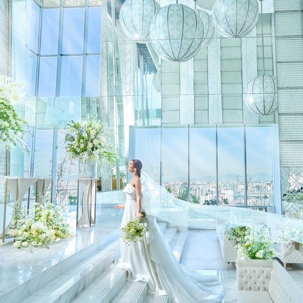 これから式場探しを始める方におすすめ【当館満足度No.1】空×煌めく海&憧れチャペル感動体験★初見学1万ギフト★絶景ビューで豪華試食