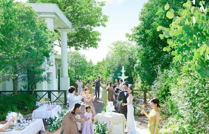 緑に包まれた邸宅を貸切体験｜本日限定の最大180万優待《アットホーム空間》で寛ぐ「美食」を楽しむ相談会