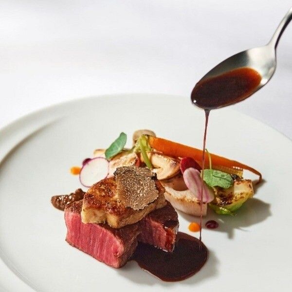 ★15大BIG特典★国産牛＆オマール4万円試食×憧れチャペル体験