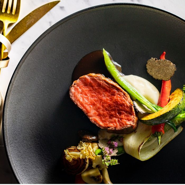 祝日SP【全組2万ギフト＆150万特典】全館貸切リゾート×和牛試食