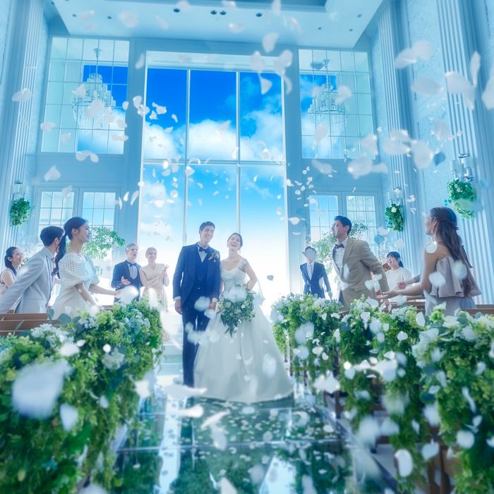 当日OK【アマギフ1万＆衣裳2着】絶景チャペル×駅1分×150万優待