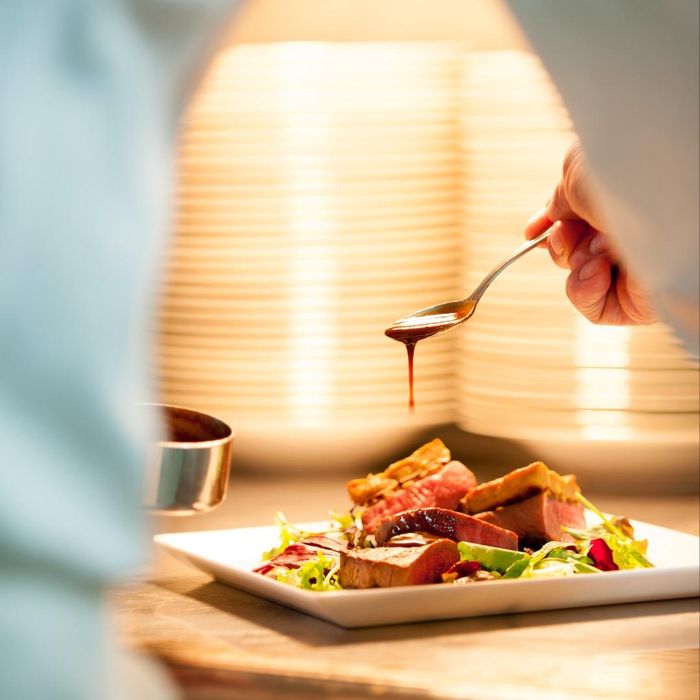 【料理重視の方◎】シェフ渾身の絶品試食×おもてなし体験★料理特典付き