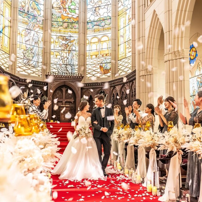 バレンタインSP《AM来館限定で挙式無料》記憶に残る大聖堂と美食でおもてなし！黒毛和牛4万試食で神奈川県料理ランキング1位の実力を体験＊