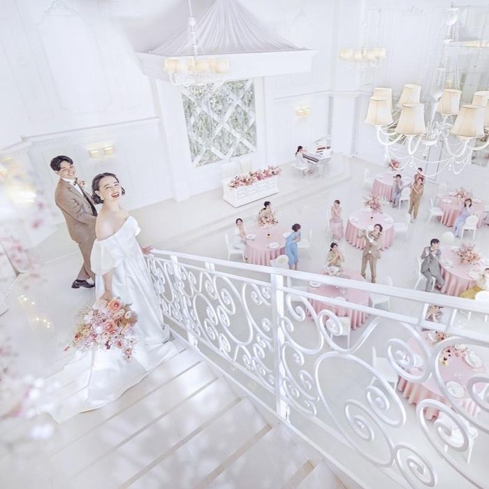 11月最終日*新大阪すぐ＼感動*挙式☆ガーデン付W体験／ドレスなど150万優待＆コース試食