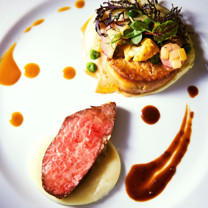 【2名からOK！挙式＆会食ご検討の方に◎】 おもてなしが叶うと大好評☆ワンフロア貸切り会場体験×絶品試食／1件目見学で挙式料プレゼント♪