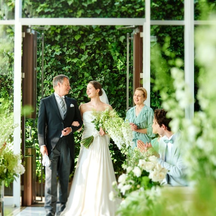 9月ラストBIG【ウエディングアイテム140万優待＆豪華3万試食＆全員貰えるフルコースペアチケット1万円】選べる2つのチャペル体験×最新トレンドアイテム展示！1件目見学で挙式料プレゼント♪