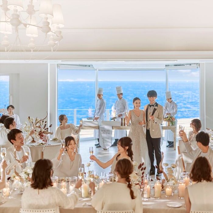 【はじめての式場見学に】支持率No.1！海上リゾート×圧巻の大聖堂×厳選6品コース￥0試食