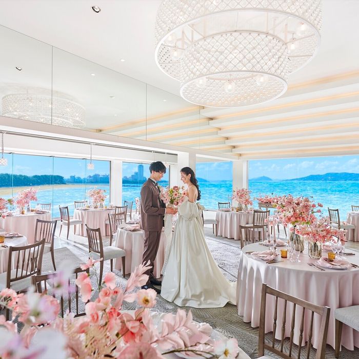 《平日プレミアム特典付》海×絶景会場を見学！2年連続★福岡口コミ料理評価1位の糸島フレンチ試食＆ドレス試着付