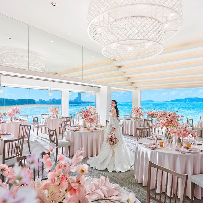 残席わずか▲【360°海に囲まれた絶景View×福岡No.1の美食堪能】海チャペル×歴史宿る大聖堂×黒毛牛食べ比べ試食×Amazon券1.5万円付！