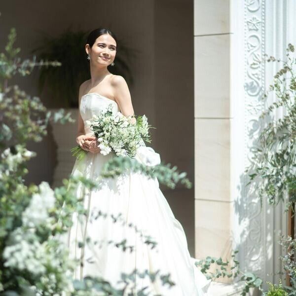 日程限定【パーソナルカラーor骨格診断付】和牛試食×ドレス59万優待×花嫁体験