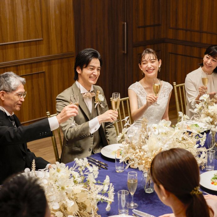 〔挙式+会食検討の方におすすめ〕挙式当日の写真やカラードレスがお得に♪