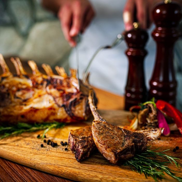 【週末BIG！】 花嫁ALL体験！【白老牛】絶品試食会×ドレス試着♪