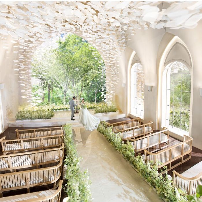 遂に完成！見学スタート◎ 駅徒歩5分 緑×自然美 光溢れる『新チャペル』