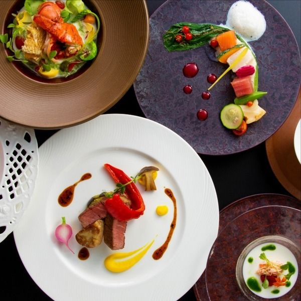 【お料理ランクUP&宿泊特典付】豪華試食×滞在型ウェディング