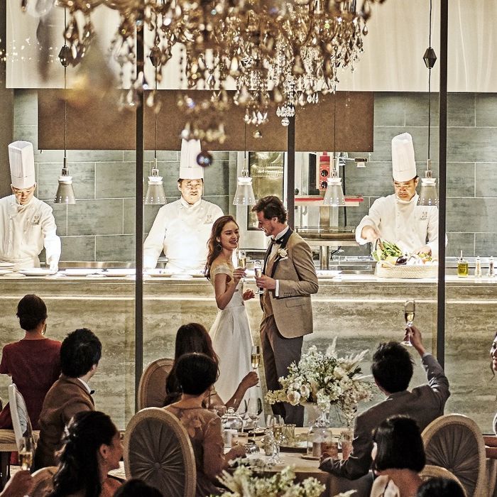 組数限定＼3連休最終日BIG／ドレス2着分優待◆豪華3万試食＆森のチャペル体験◆