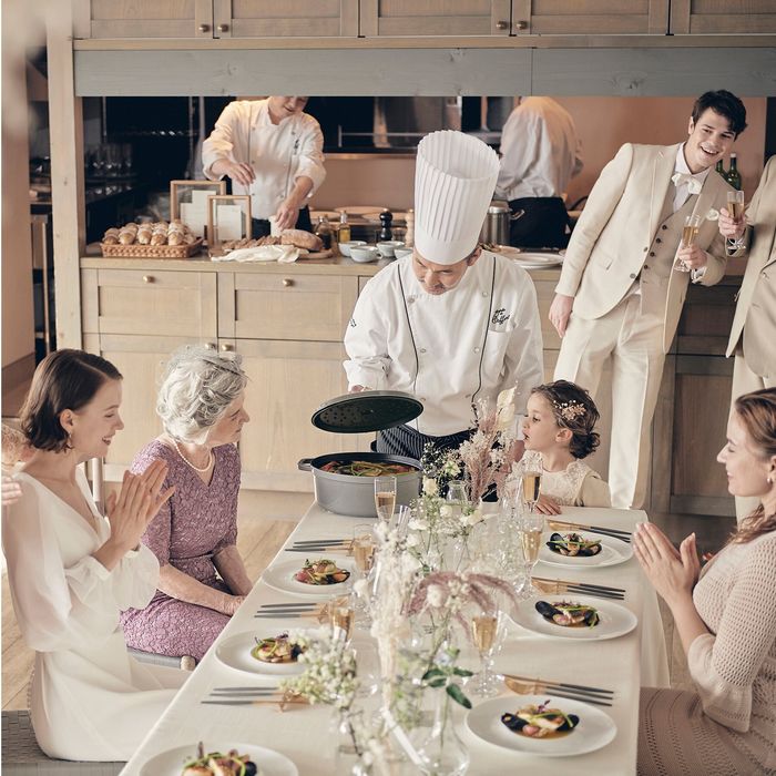 Amazonギフト1万円《チャペル模擬挙式&人気のドレス試着》絶品*国産牛含む5品試食×結婚式が賢く叶う160万特典