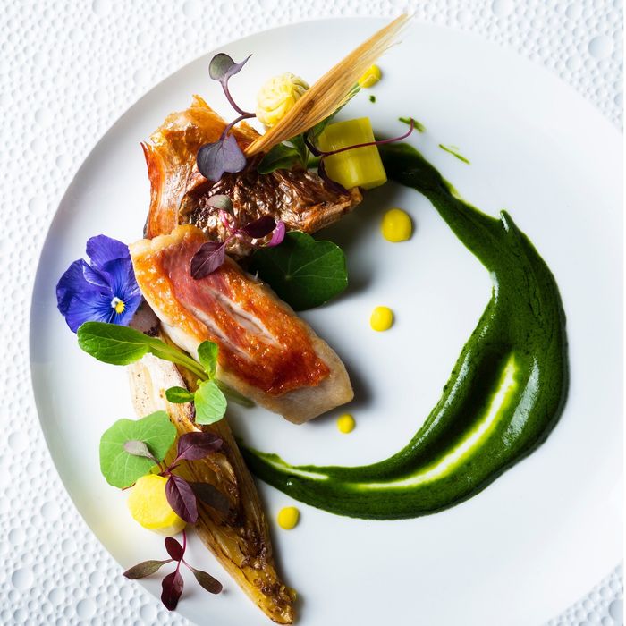 少人数婚に◎＼挙式0円＆ドレス半額特典／国産牛試食×チャペル挙式体験×5千円商品券