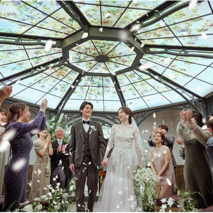 残２【参加全員へ★挙式料0円特典】円形チャペル×貸切邸宅で叶えるプライベートW＊東京都１位受賞の黒毛牛コース試食付