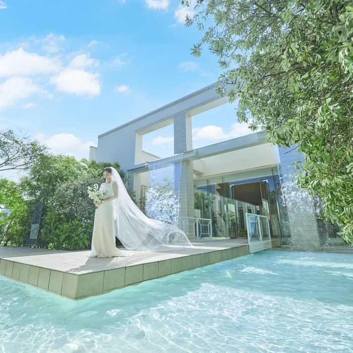 【本格挙式体験】試食付*自然感じる水上チャペル×ドレス見学