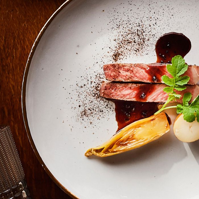 【土曜9時がお得】初見学なら2万招待券★安心の料理＆スタッフ熊本県1位＊大聖堂×絶景×黒毛和牛コース試食