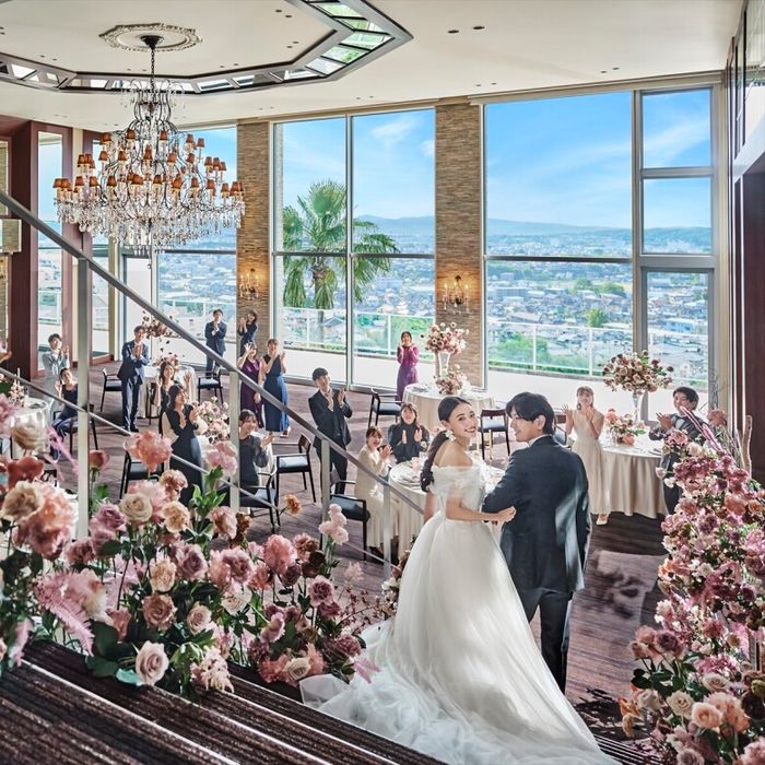 《GW限定BIG》【JUNOドレス試着×4.5万円特典】最新口コミ１位受賞＊黒毛和牛の贅沢コース試食＆豪華特典