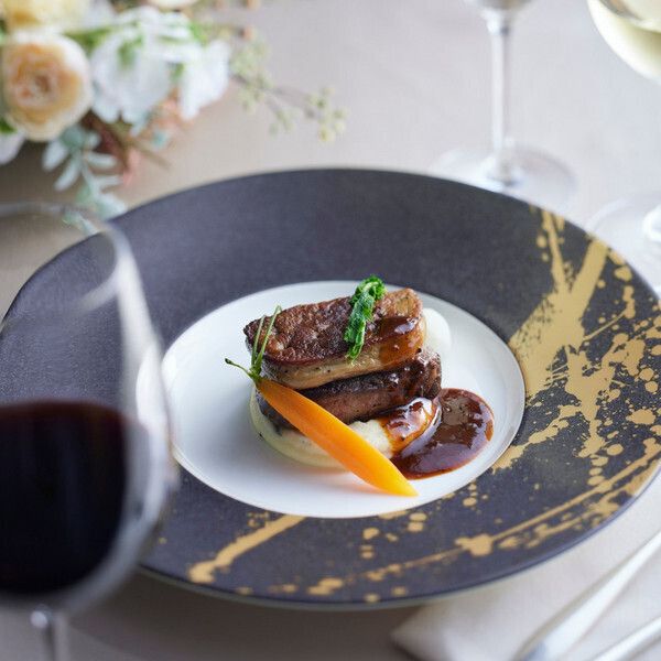 《美食×おもてなし》シェフ厳選国産牛×オマール*5品コース試食