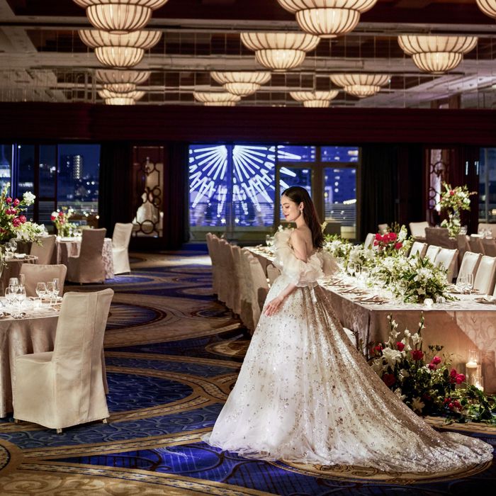 半期に一度【150万特典&4万宿泊】*憧れドレス試着×神戸牛&オマール海老試食