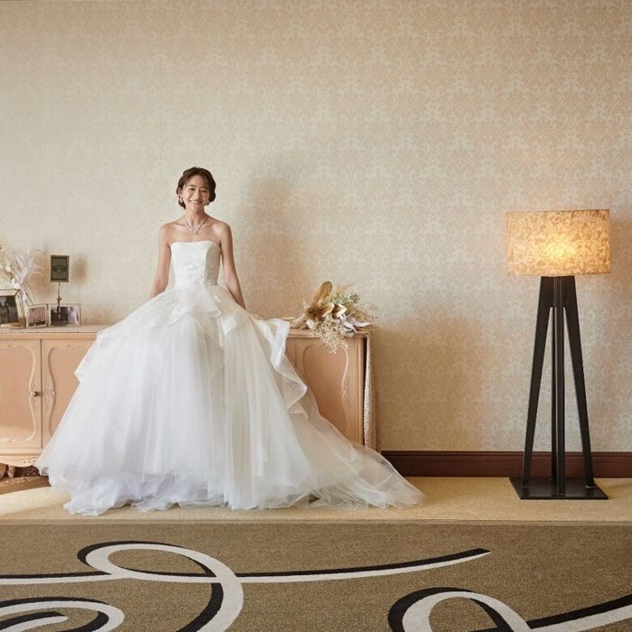 【花嫁体験◎宿泊券×ドレス優待】ブランドドレス見学×絶景&上質ホテル婚