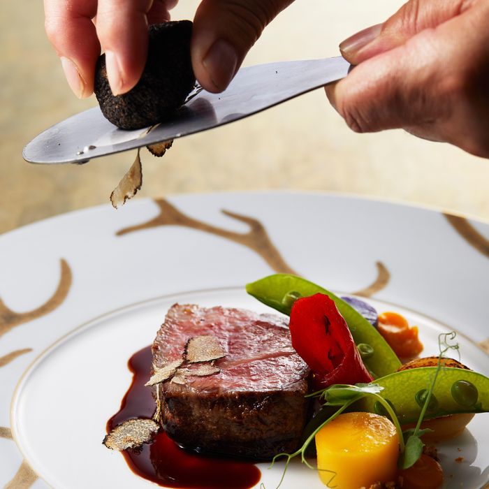 【料理×おもてなし重視】4つ星豪華試食×ふたりらしいW相談会