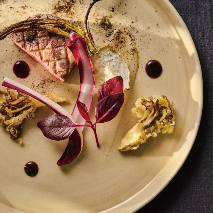 【話題の美食★グレードUP特典】表参道一望テラスを貸切×東京都1位受賞!国産牛の贅沢コース試食*ドレス特典