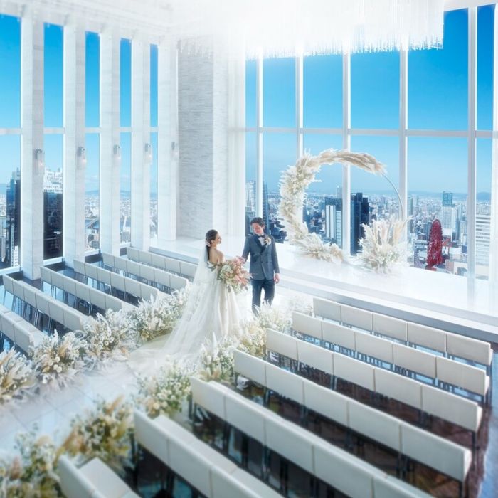 祝日SP＼ドレス優待＆最大150万特典／大阪駅直結*天空チャペルでの感動挙式入場体験×選べる2つの会場見学×三ツ星シェフ監修*豪華試食《さらに1件目見学なら挙式料全額プレゼント》