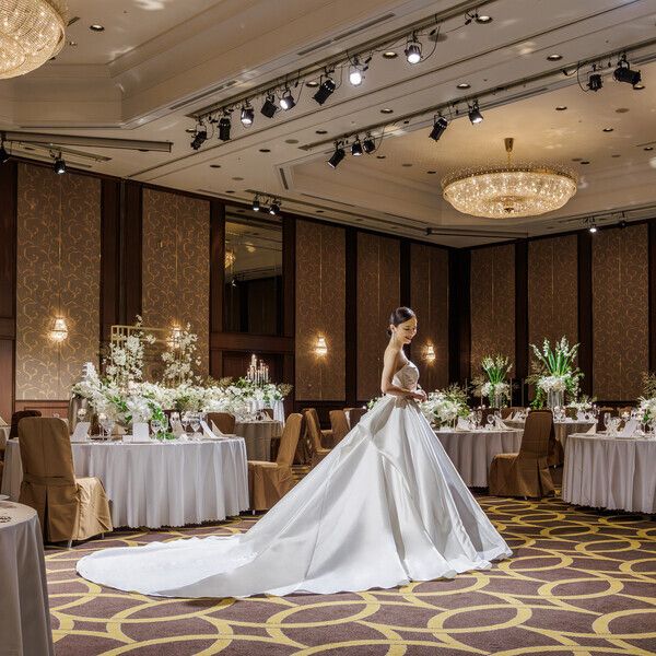 【先着2組限定BIG】人気ビュッフェ付★最新ドレス試着フェア