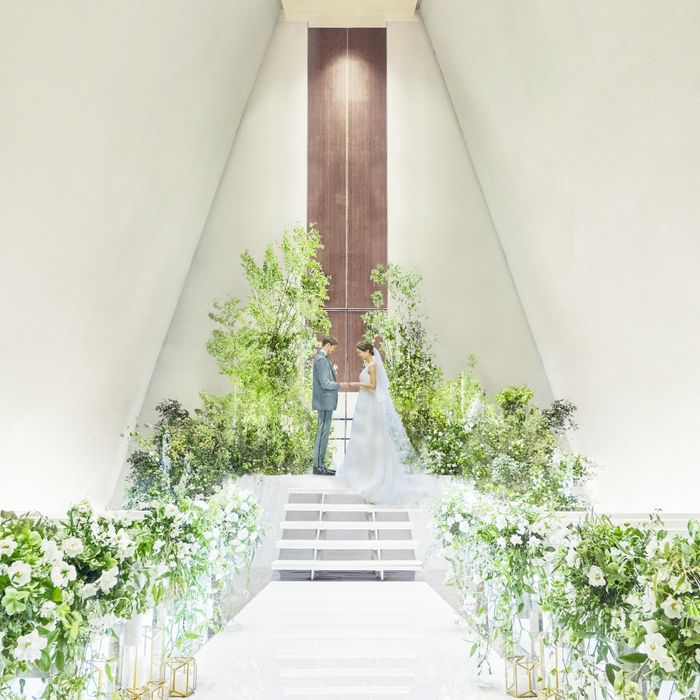 ＼新春平日BIG★お得に叶う♪／チャペル＆最新演出体験×豪華特典