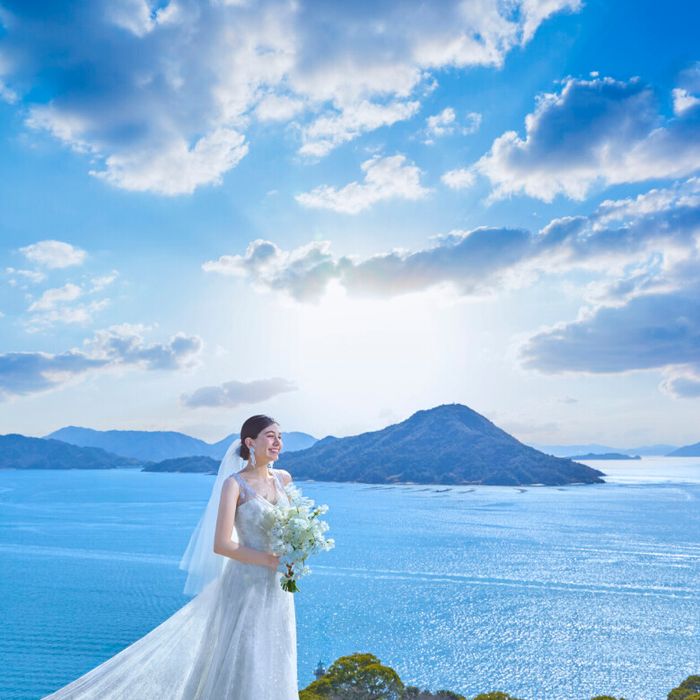 ＼海映え／圧巻のオーシャンビューチャペルで叶う上質リゾートW