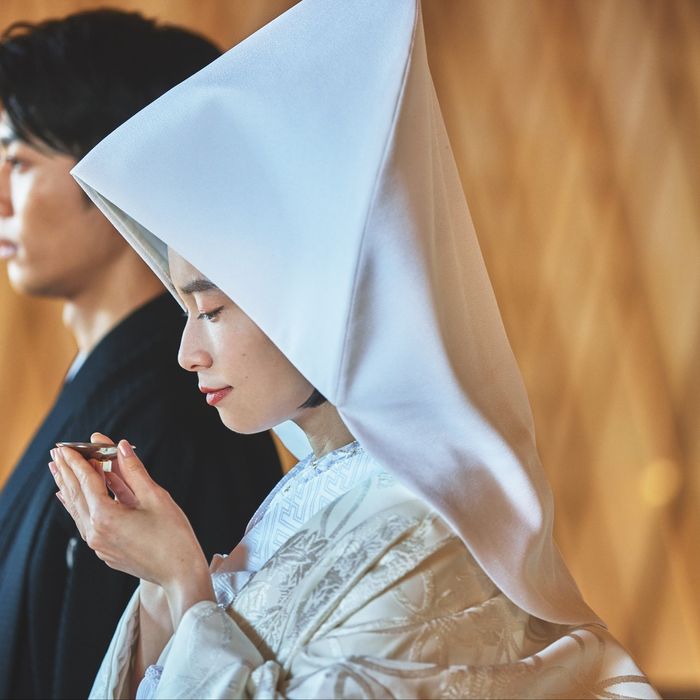 【光差し込む神殿を見学】和婚＆家族で会食相談会