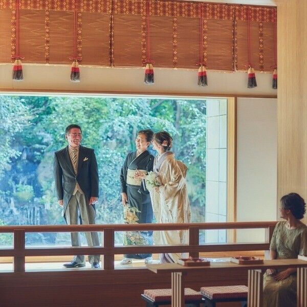 【自然光差し込む和婚式】縁結びの神殿×広大な庭園見学◆試食付