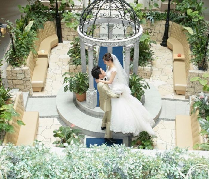 【３連休限定】最大160万円優待×リファ美容グッズプレゼント