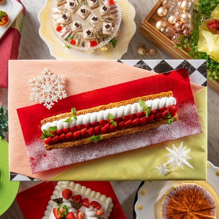 【ホテルビュッフェで美食体験】ガーデンチャペル＆見積会場見学