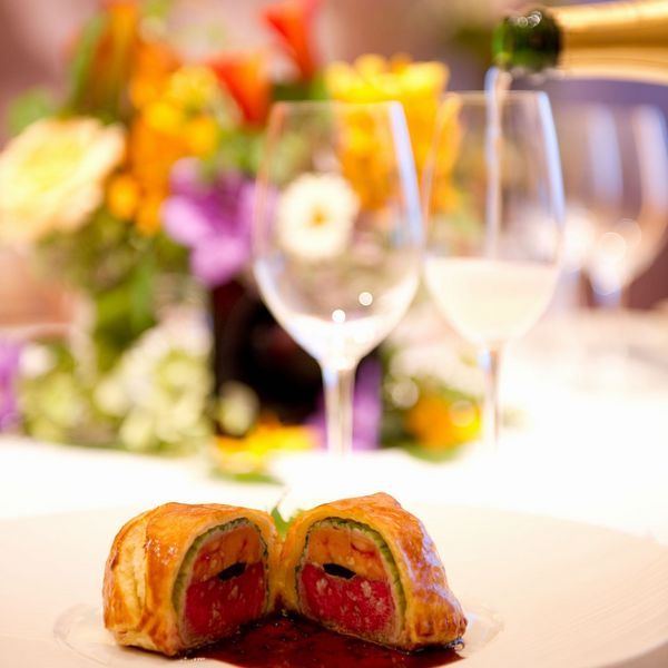 ひらまつ自慢のフランス料理試食フェア～温かなおもてなしと共に