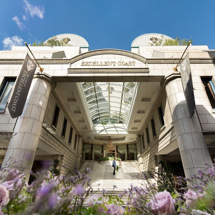 【平日PREMIUM◆15大特典付】花溢れる独立型チャペル&会場見学