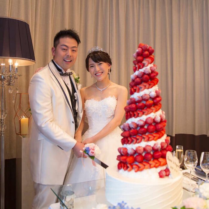 r_and_megu_weddingさんの披露宴・挙式カバー写真